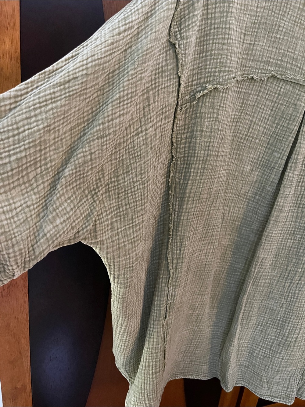 Easel Oversized Acid Washed Sage Green Gauze Button-Up Shirt w/Ruched Sleeves - Picture 9 of 10